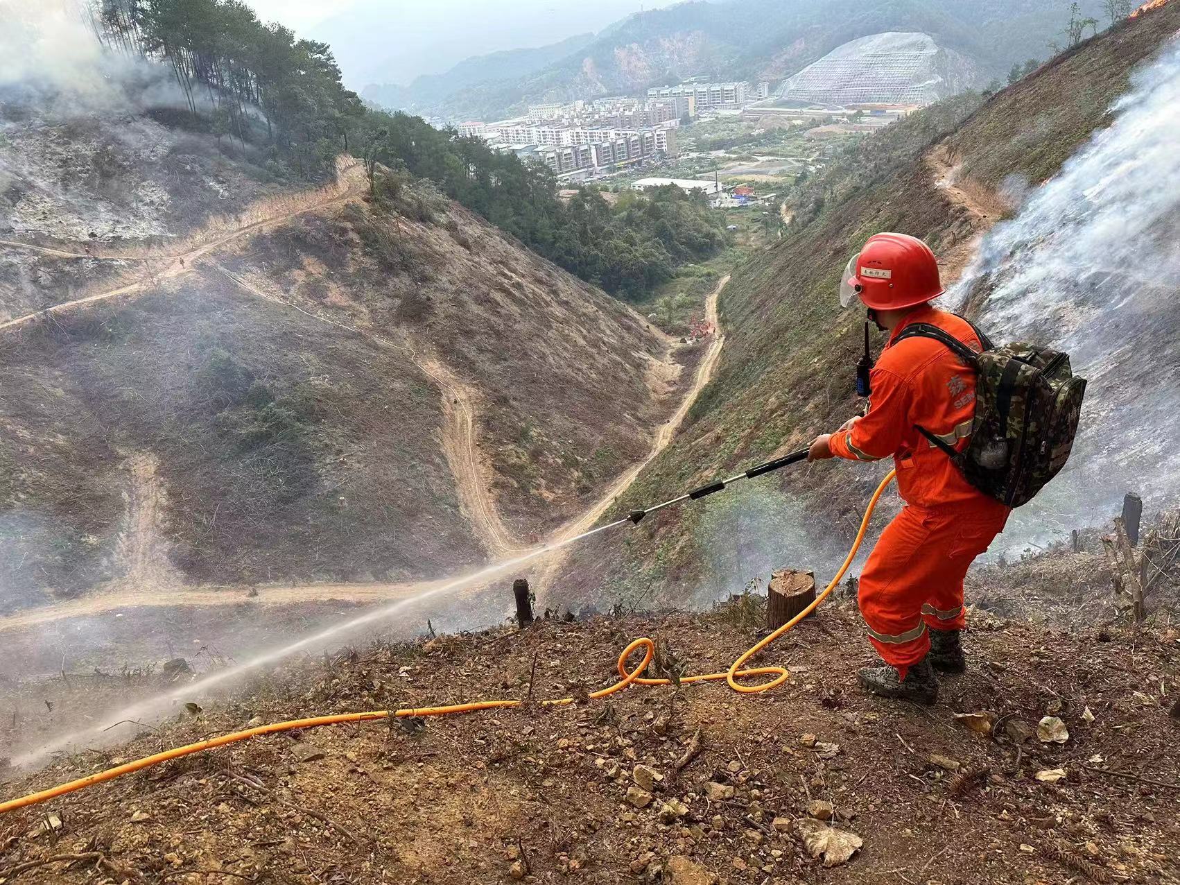 福建金森參加三明市2023年市縣鄉村一體化森林防滅火應急演練 福建金森參加三明市2023年市縣鄉村一體化森林防滅火應急演練