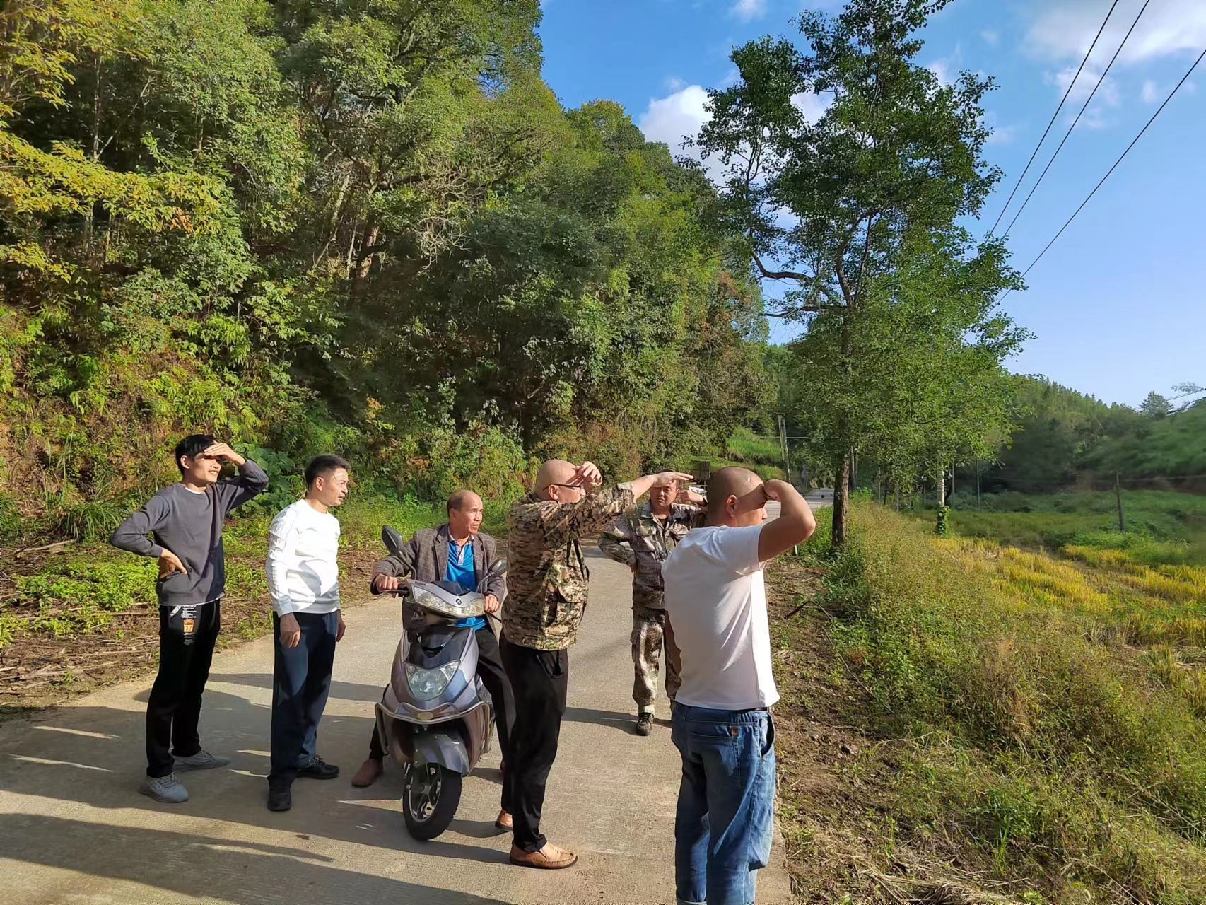 【主題教育·我在崗位做貢獻(xiàn)】 推進(jìn)村企合作造林,助力鄉(xiāng)村振興 【主題教育·我在崗位做貢獻(xiàn)】 推進(jìn)村企合作造林,助力鄉(xiāng)村振興